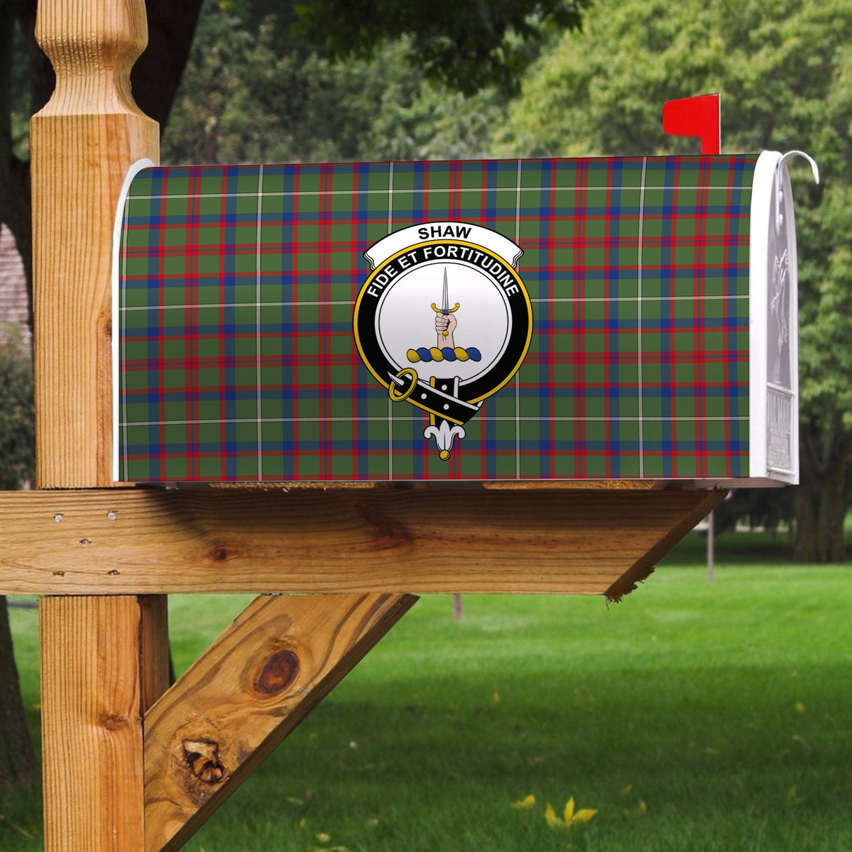 Shaw Green Modern Tartan Crest Mailbox