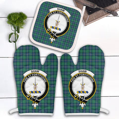 Shaw Ancient Tartan Crest Oven Mitt And Pot Holder (2 Oven Mitts + 1 Pot Holder)