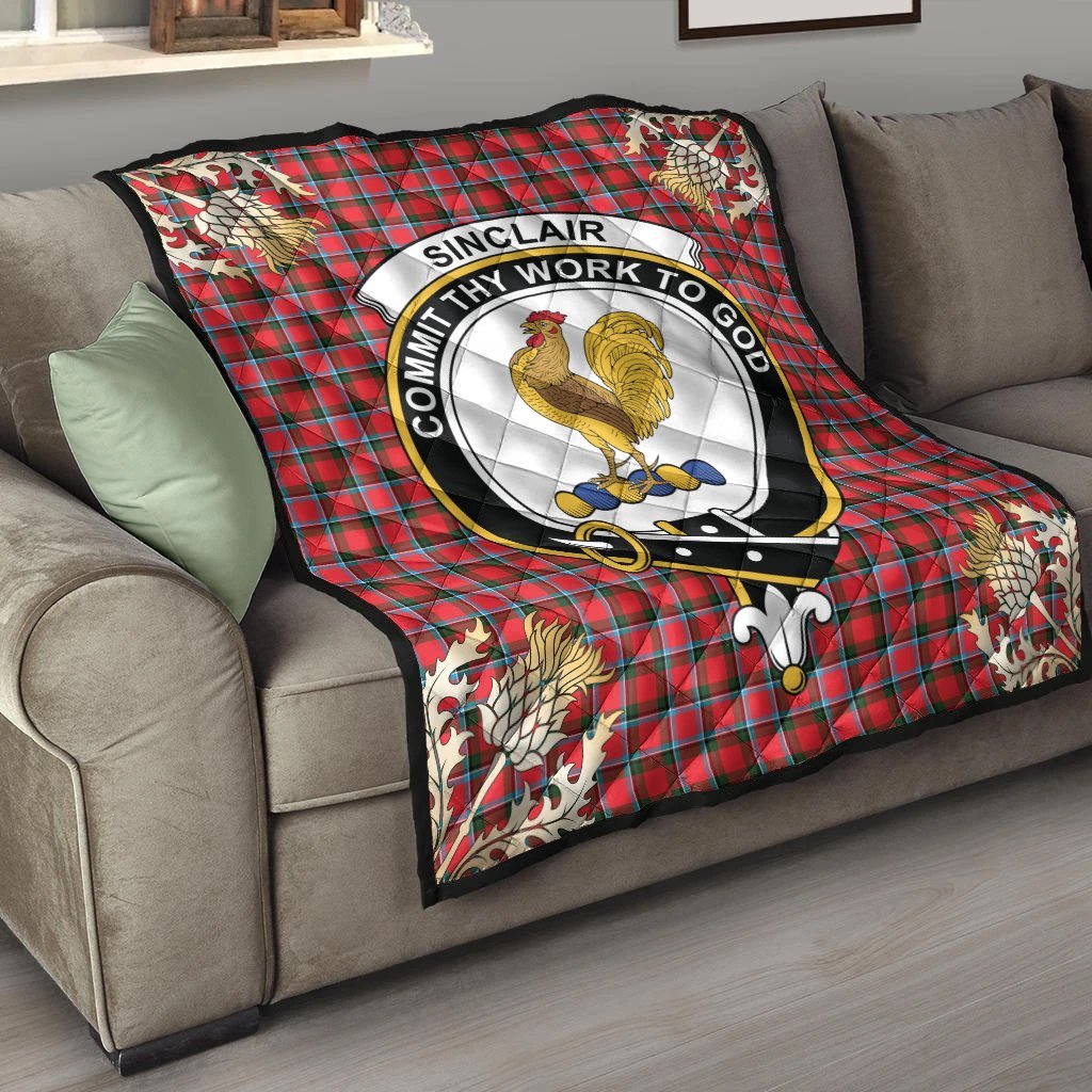 Sinclair Modern Tartan Crest Premium Quilt - Gold Thistle Style