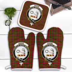 Skene Modern Tartan Crest Oven Mitt And Pot Holder (2 Oven Mitts + 1 Pot Holder)