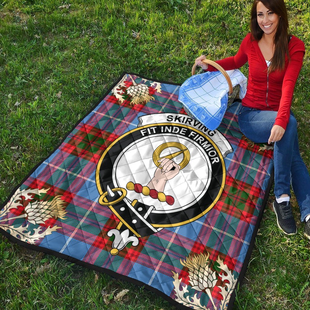 Skirving Tartan Crest Premium Quilt - Gold Thistle Style