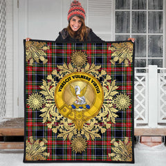 Stewart Black Tartan Crest Premium Quilt - Gold Thistle Style