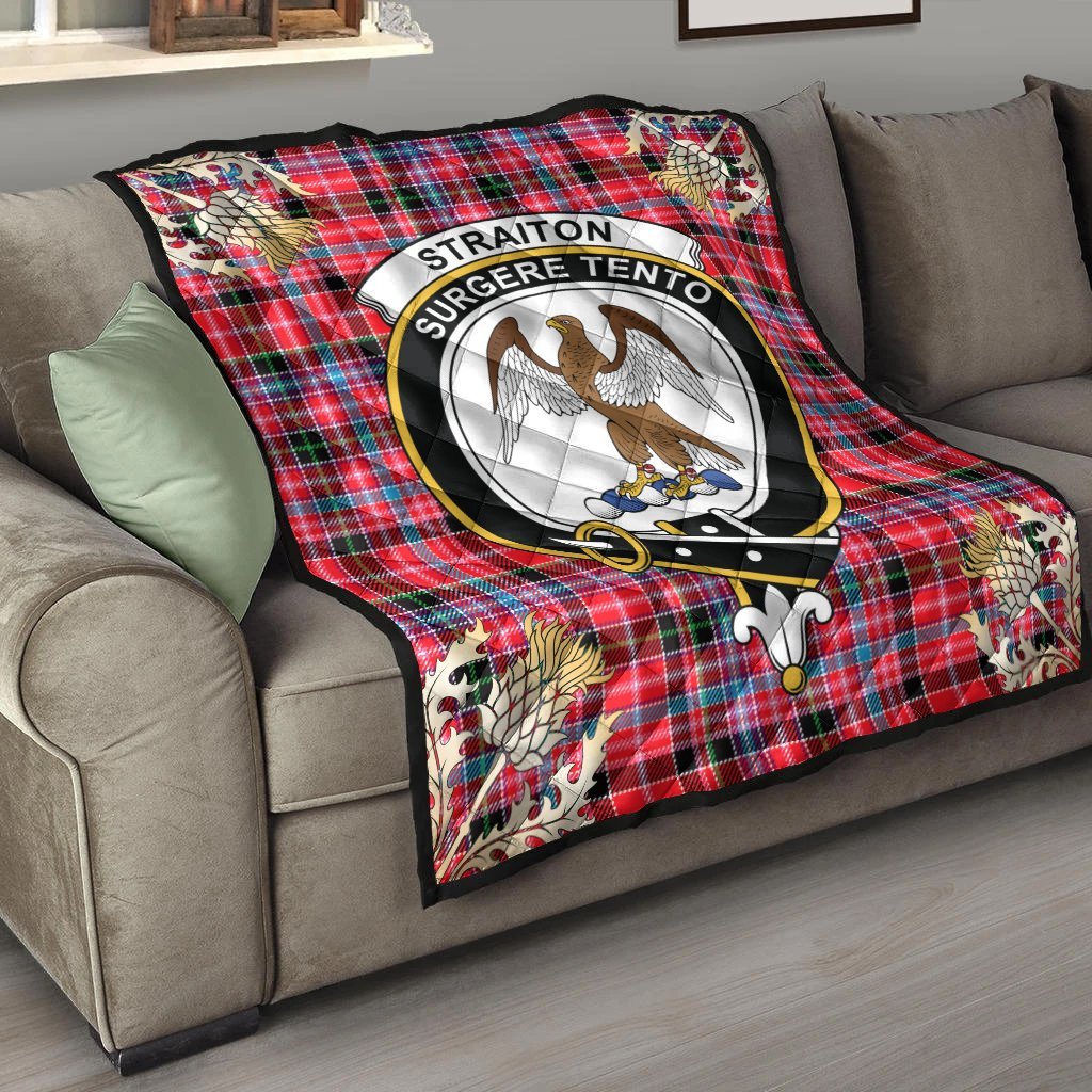 Straiton Tartan Crest Premium Quilt - Gold Thistle Style