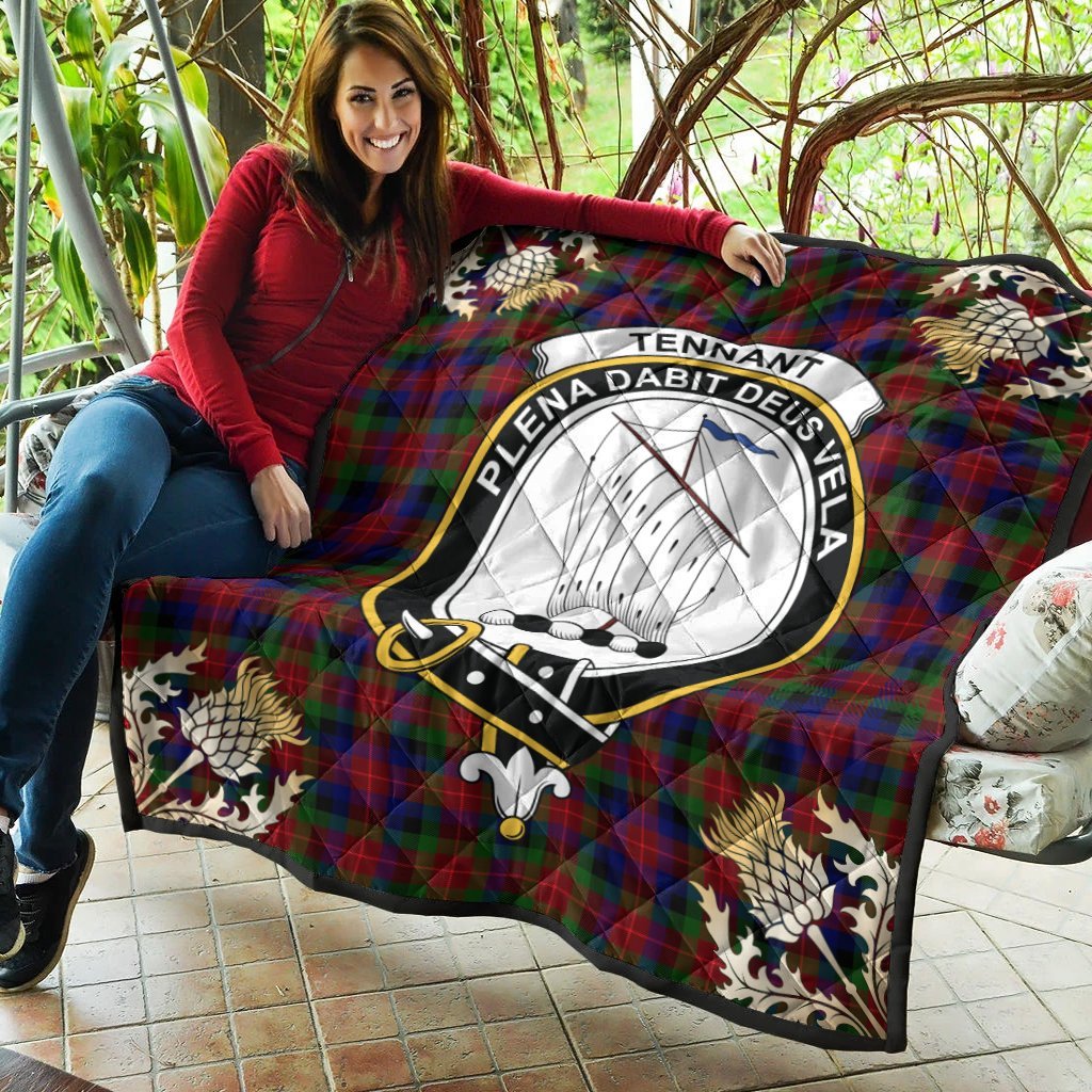 Tennant Tartan Crest Premium Quilt - Gold Thistle Style