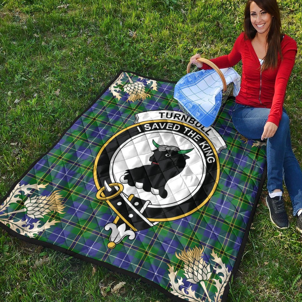 Turnbull Hunting Tartan Crest Premium Quilt - Gold Thistle Style