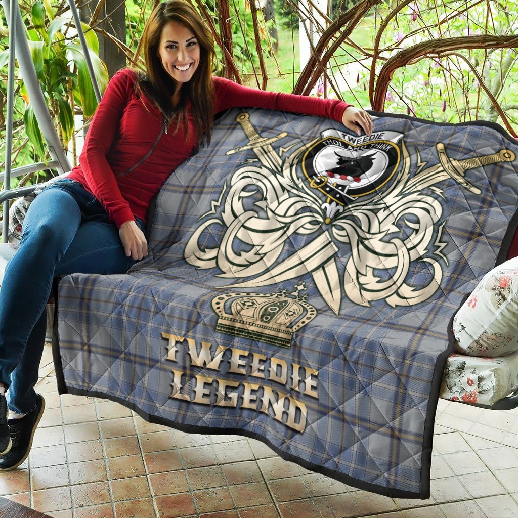 Tweedie Tartan Crest Legend Gold Royal Premium Quilt