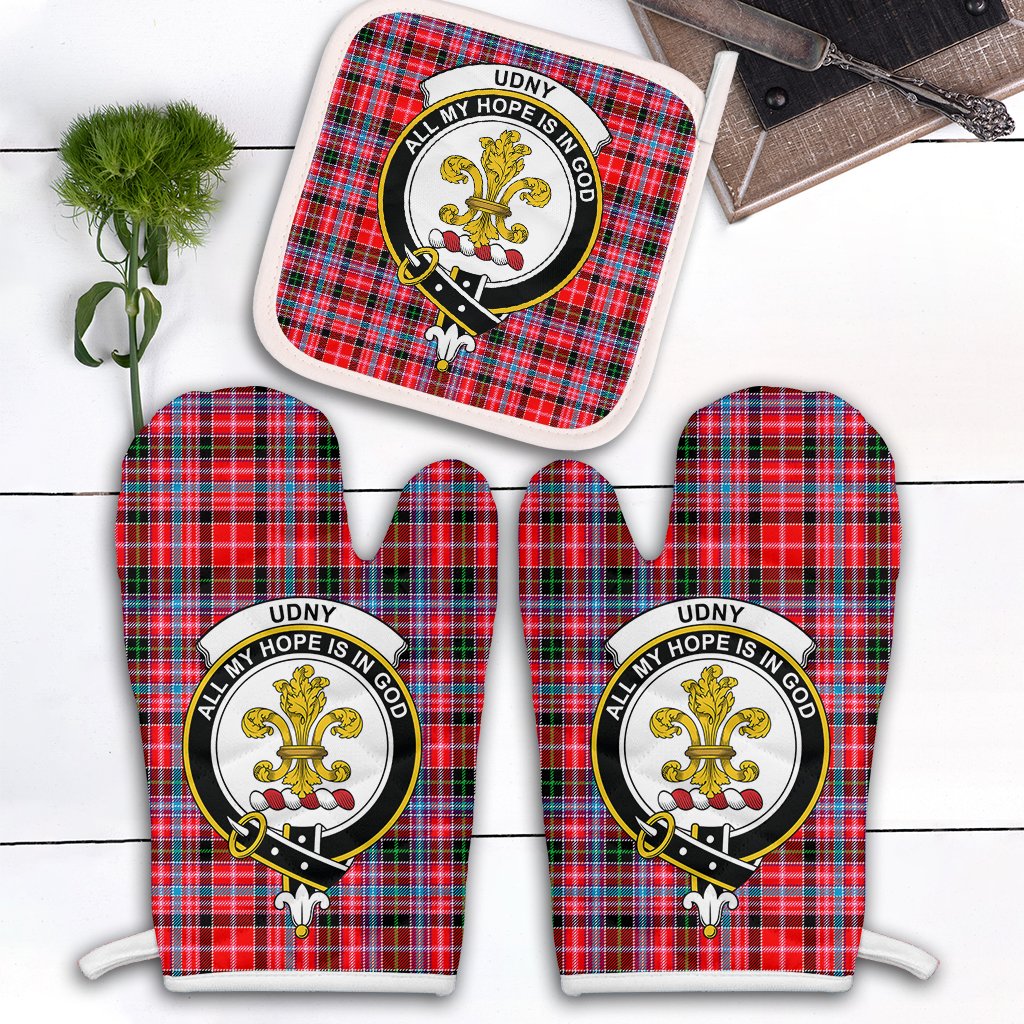 Udny Tartan Crest Oven Mitt And Pot Holder (2 Oven Mitts + 1 Pot Holder)