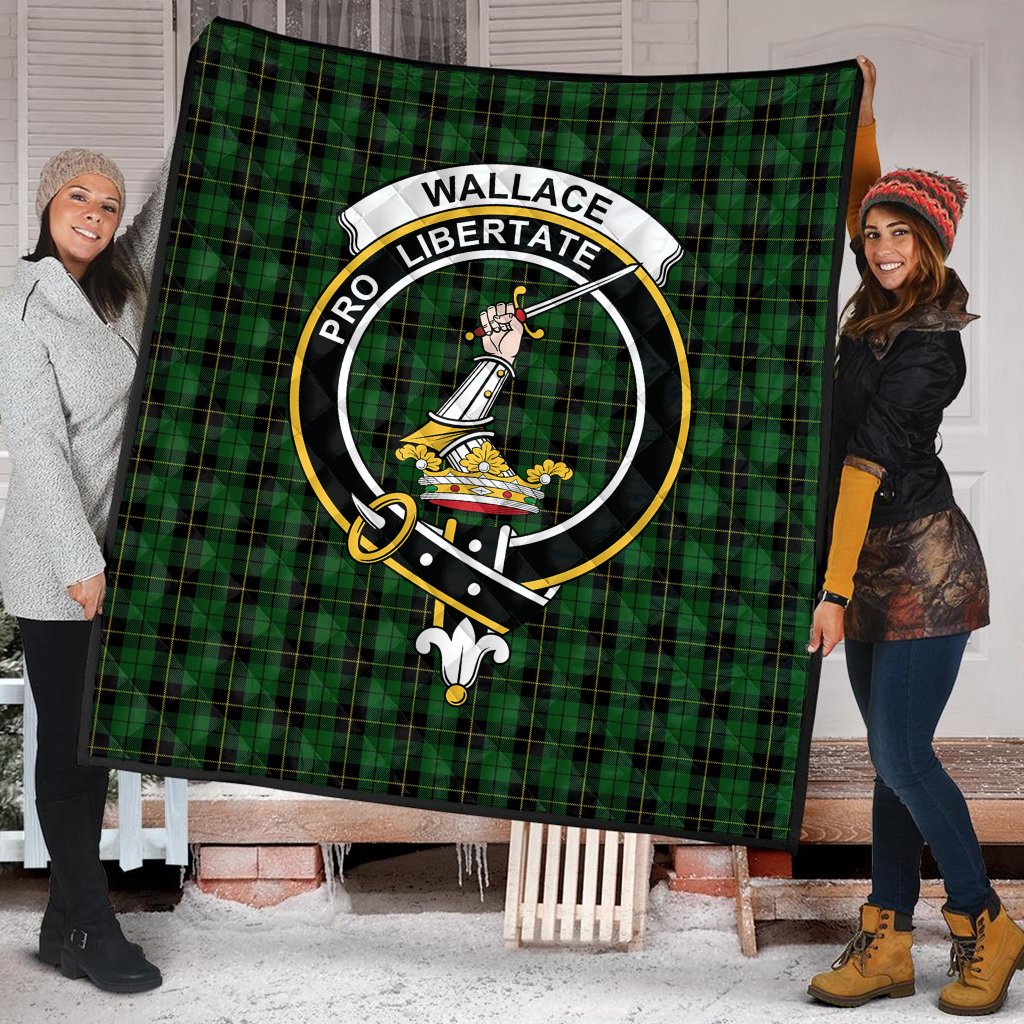 Wallace Hunting Tartan Crest Quilt