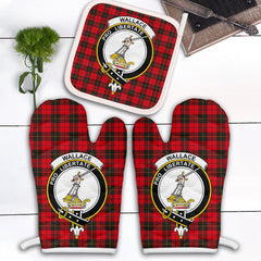 Wallace Weathered Tartan Crest Oven Mitt And Pot Holder (2 Oven Mitts + 1 Pot Holder)