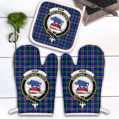 Weir Modern Tartan Crest Oven Mitt And Pot Holder (2 Oven Mitts + 1 Pot Holder)