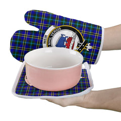 Weir Modern Tartan Crest Oven Mitt And Pot Holder (2 Oven Mitts + 1 Pot Holder)