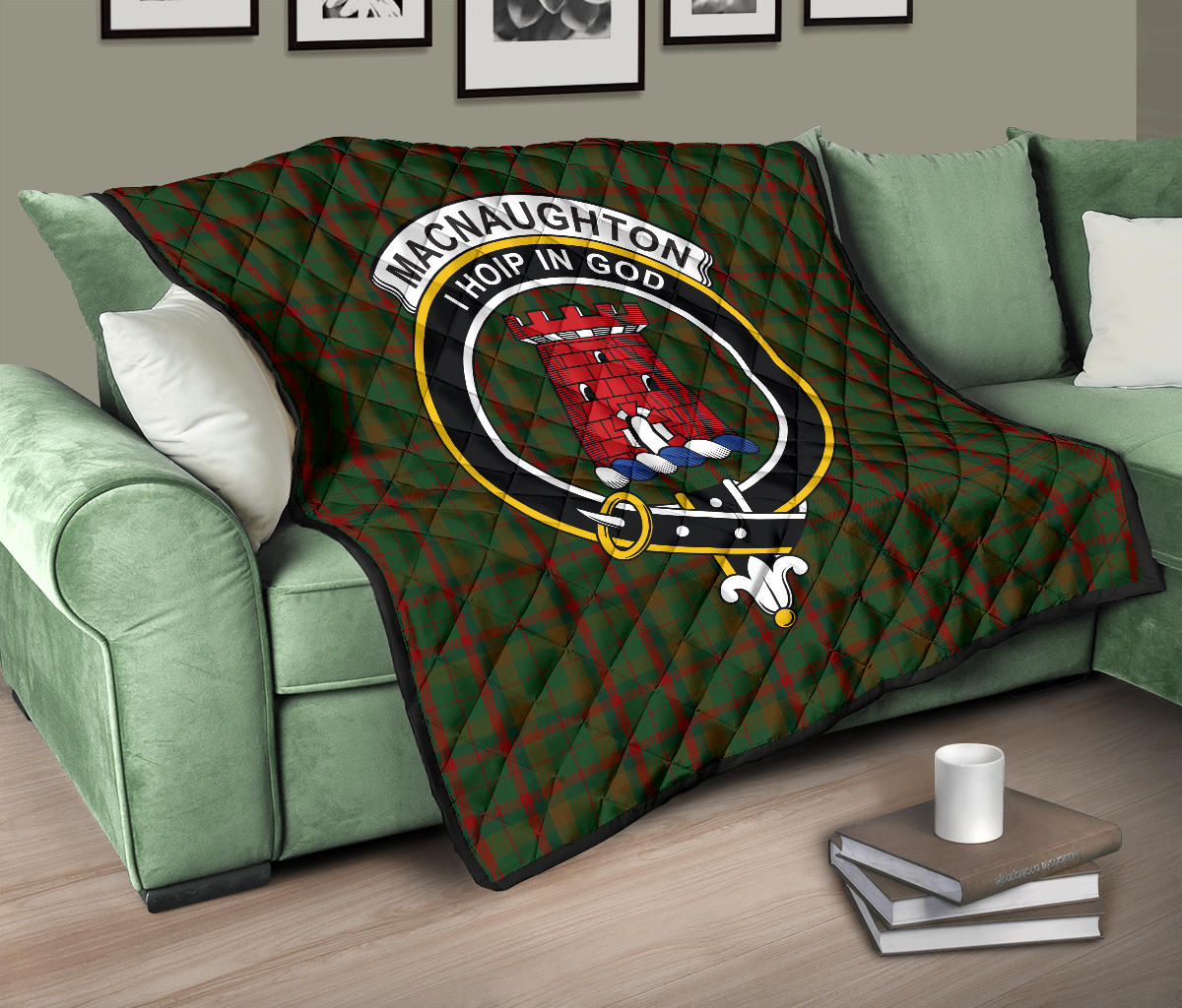 Macnaughton Hunting Tartan Crest Quilt - SP