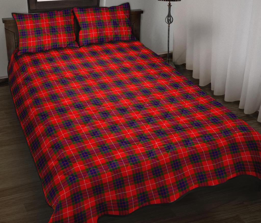 Fraser Modern Tartan Quilt Bed Set