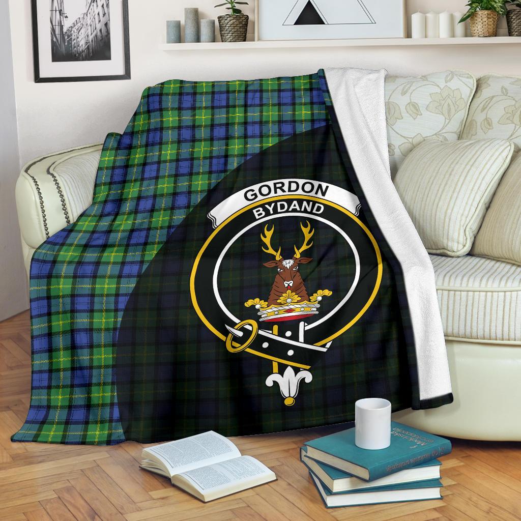 Gordon Old Ancient Tartan Crest Blanket Wave Style