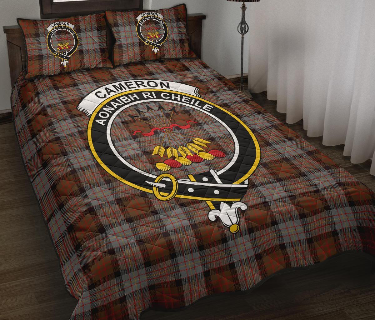 Cameron of Erracht Weathered Tartan Crest Circle Style Quilt Bed Set