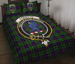 Forsyth Modern Tartan Crest Quilt Bed Set