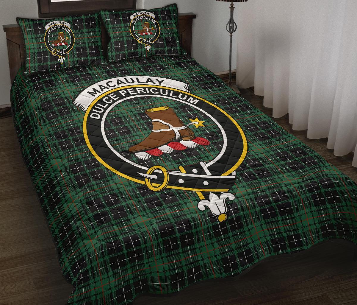 MacAulay Hunting Ancient Tartan Crest Quilt Bed Set