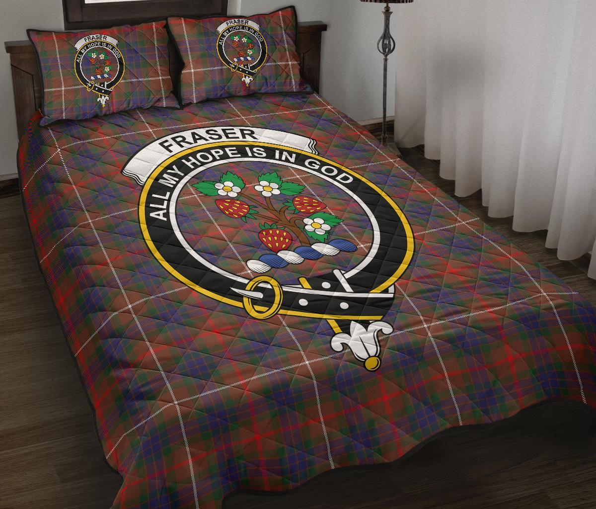 Fraser Hunting Modern Tartan Crest Quilt Bed Set