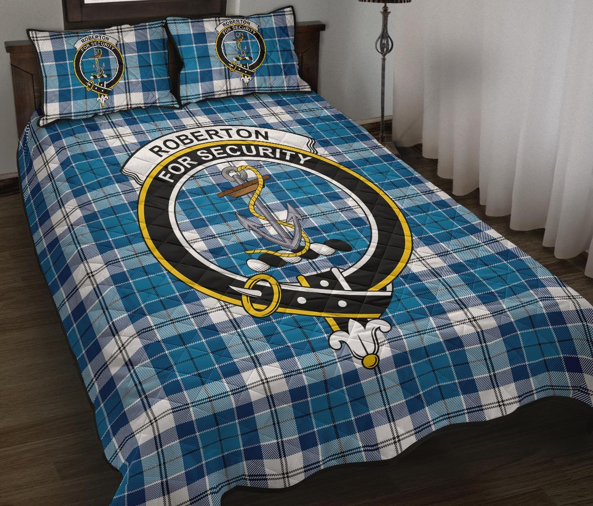 Roberton Tartan Crest Quilt Bed Set