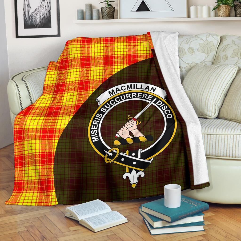 MacMillan Tartan Crest Blanket Wave Style