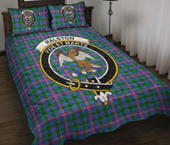 Ralston Tartan Crest Quilt Bed Set