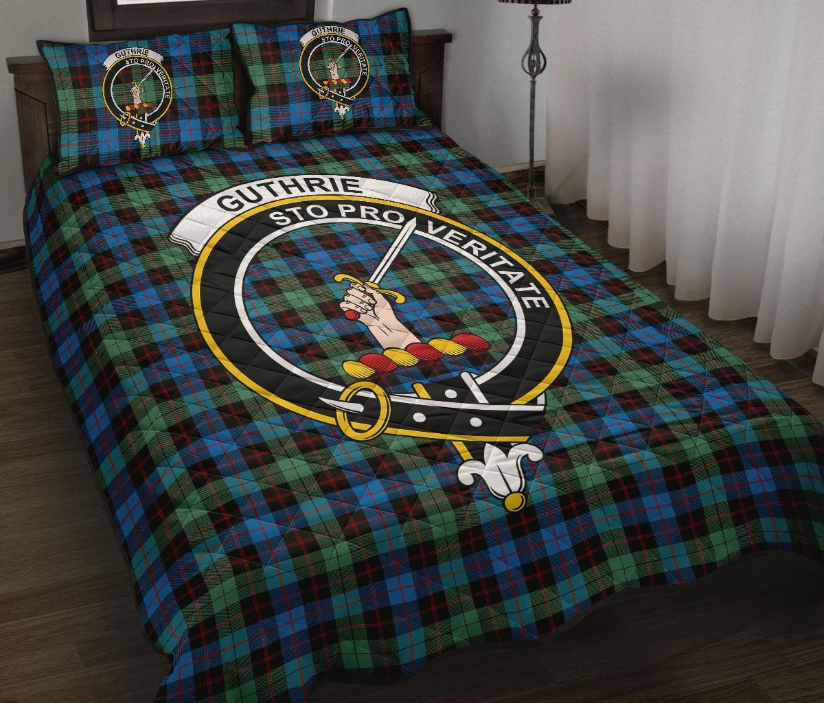 Guthrie Ancient Tartan Crest Quilt Bed Set