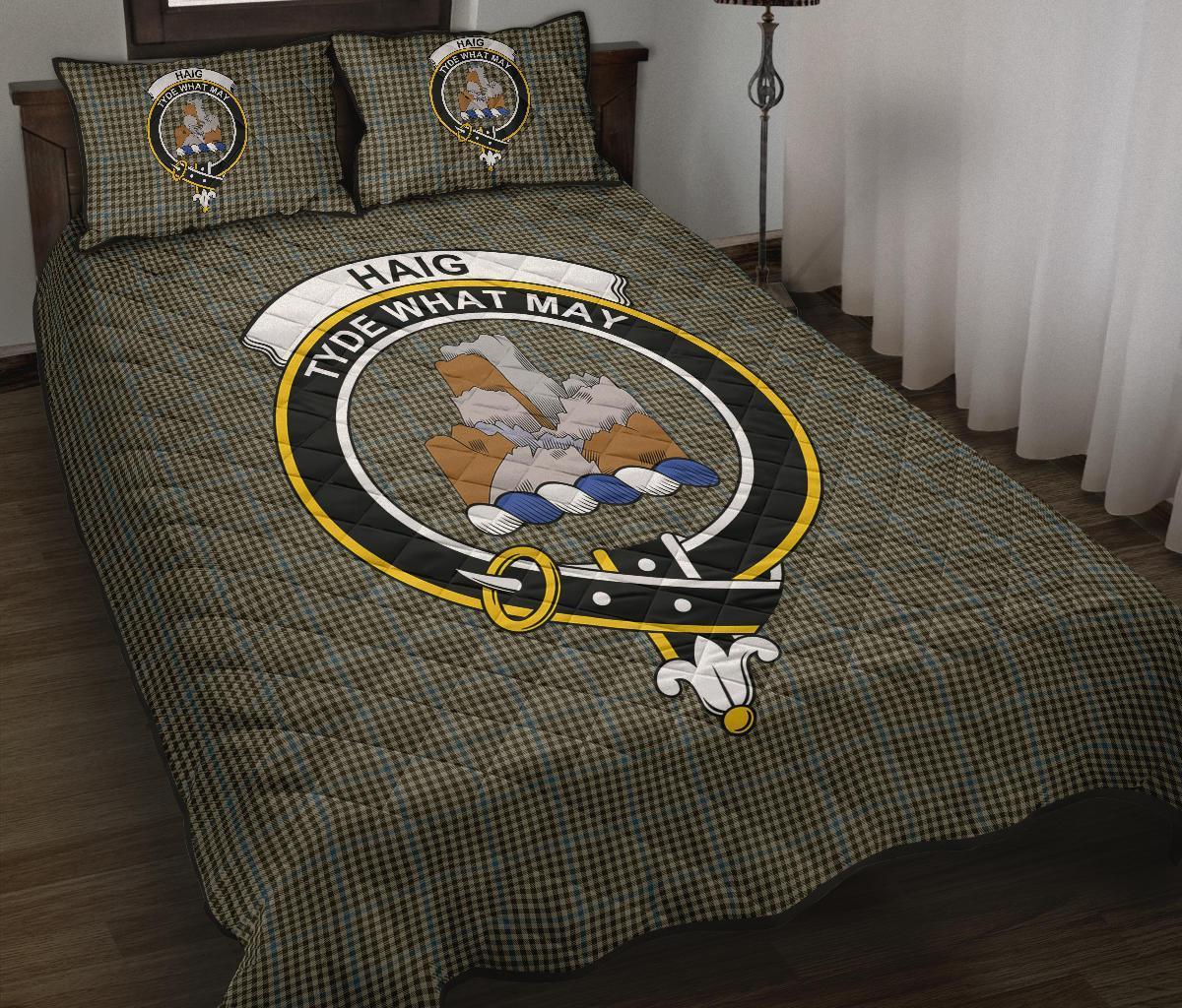 Haig Check Tartan Crest Quilt Bed Set