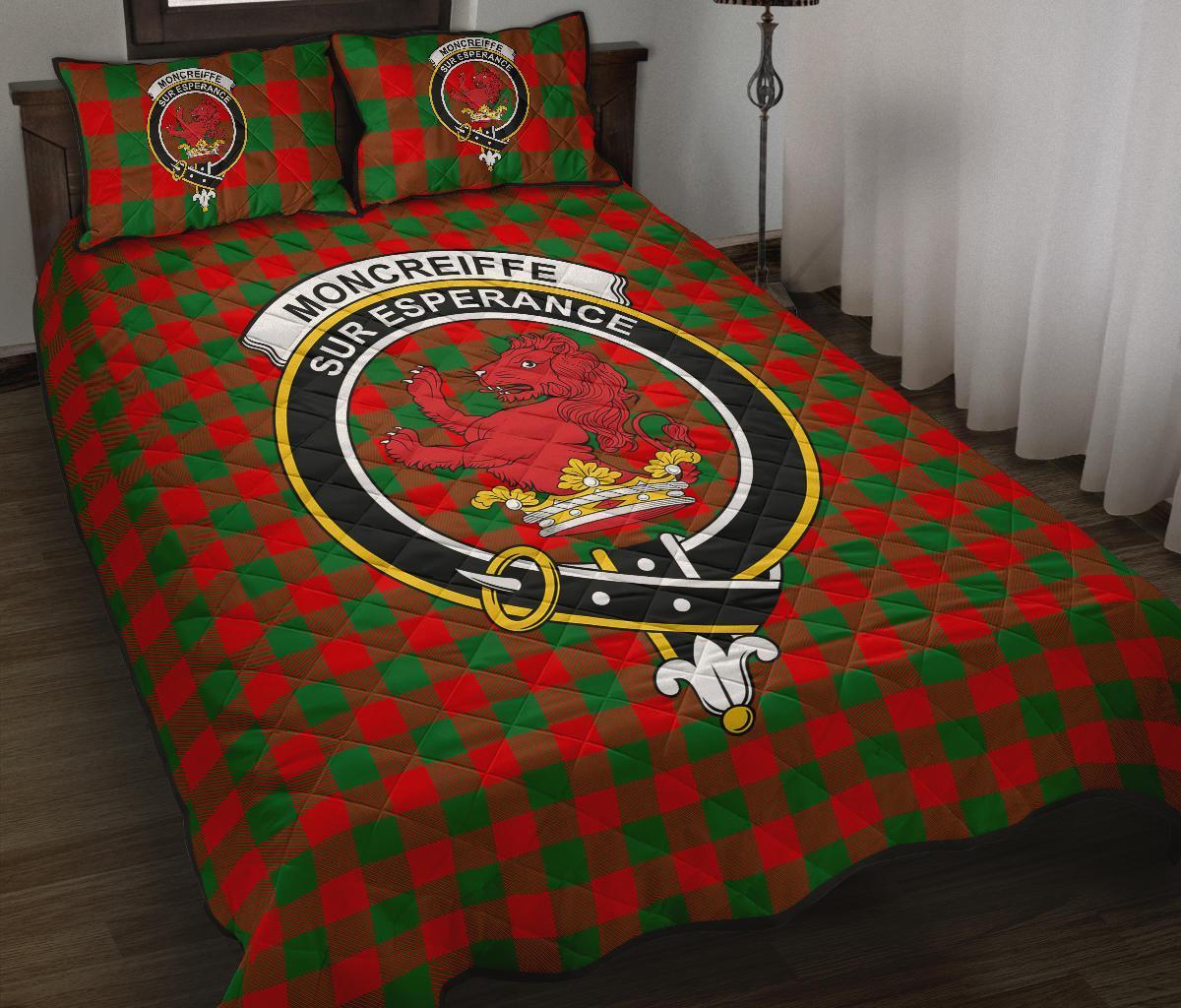 Moncrieffe Tartan Crest Quilt Bed Set