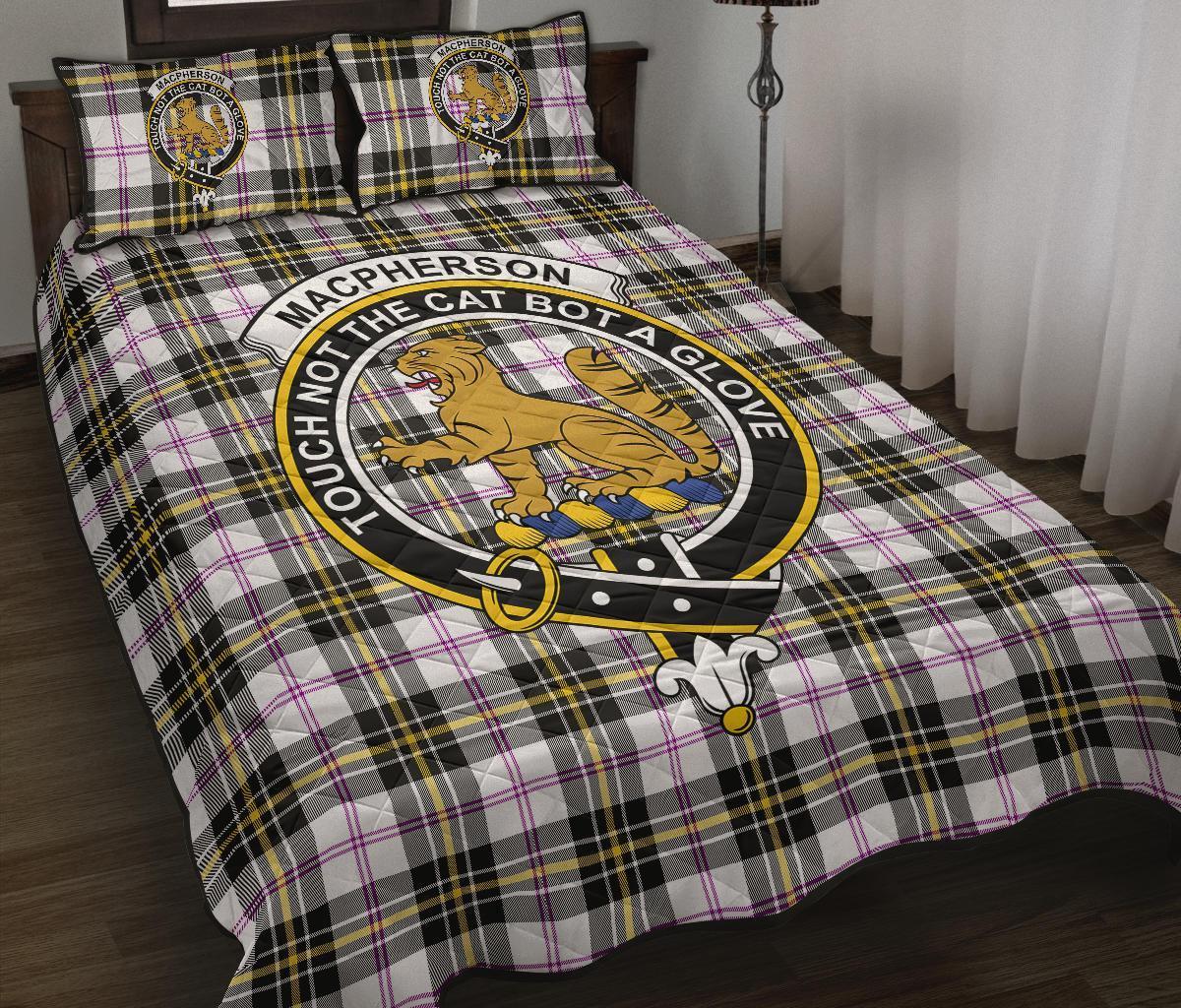 MacPherson Dress Modern Tartan Crest Quilt Bed Set