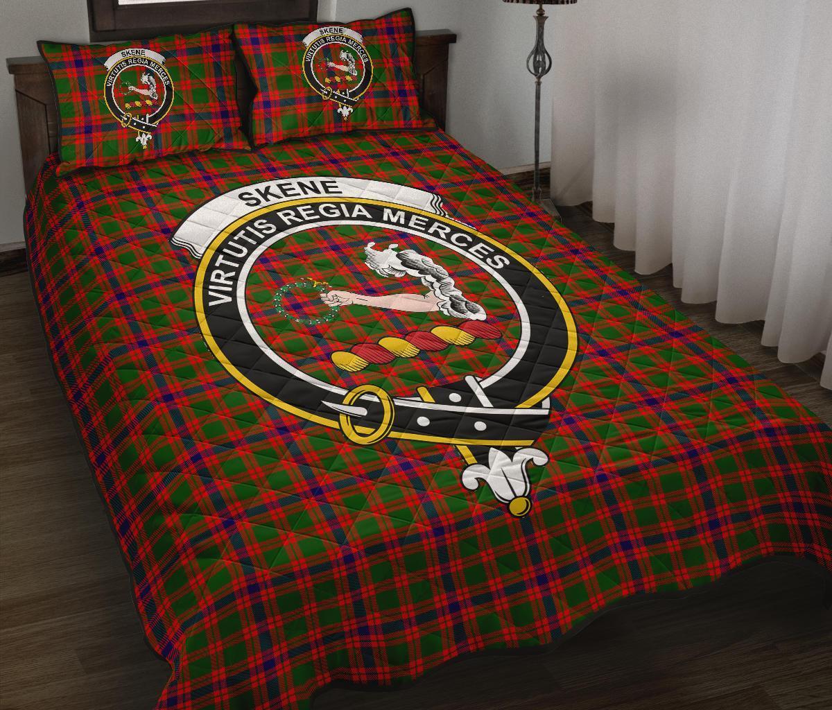 Skene Modern Tartan Crest Quilt Bed Set