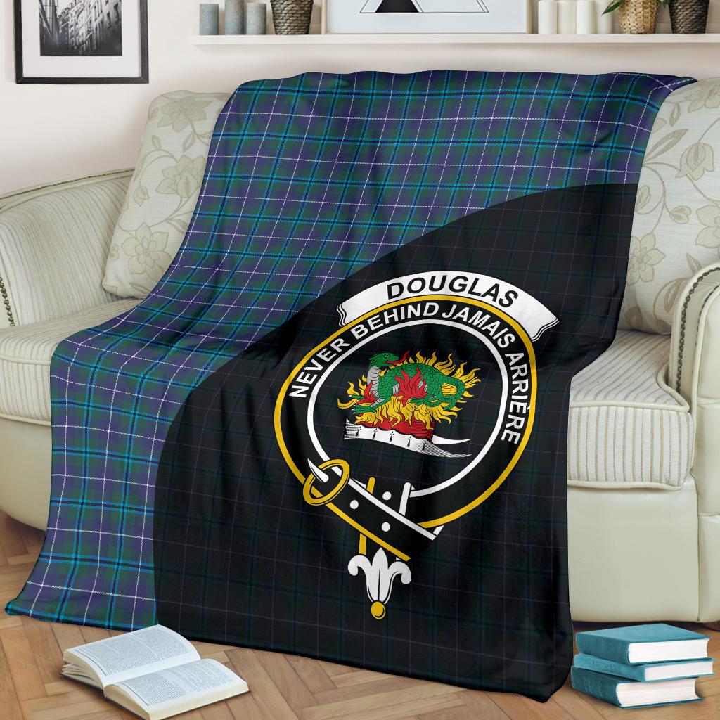 Douglas Modern Tartan Crest Blanket Wave Style