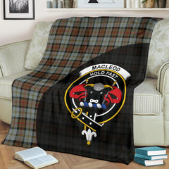 MacLeod of Harris Weathered Tartan Crest Blanket Wave Style