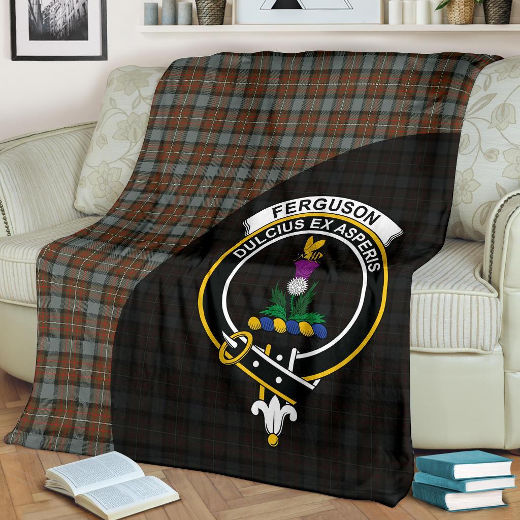 Fergusson Weathered Tartan Crest Blanket Wave Style