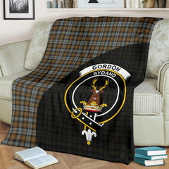 Gordon Weathered Tartan Crest Blanket Wave Style