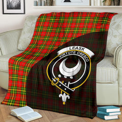 Leask Tartan Crest Blanket Wave Style