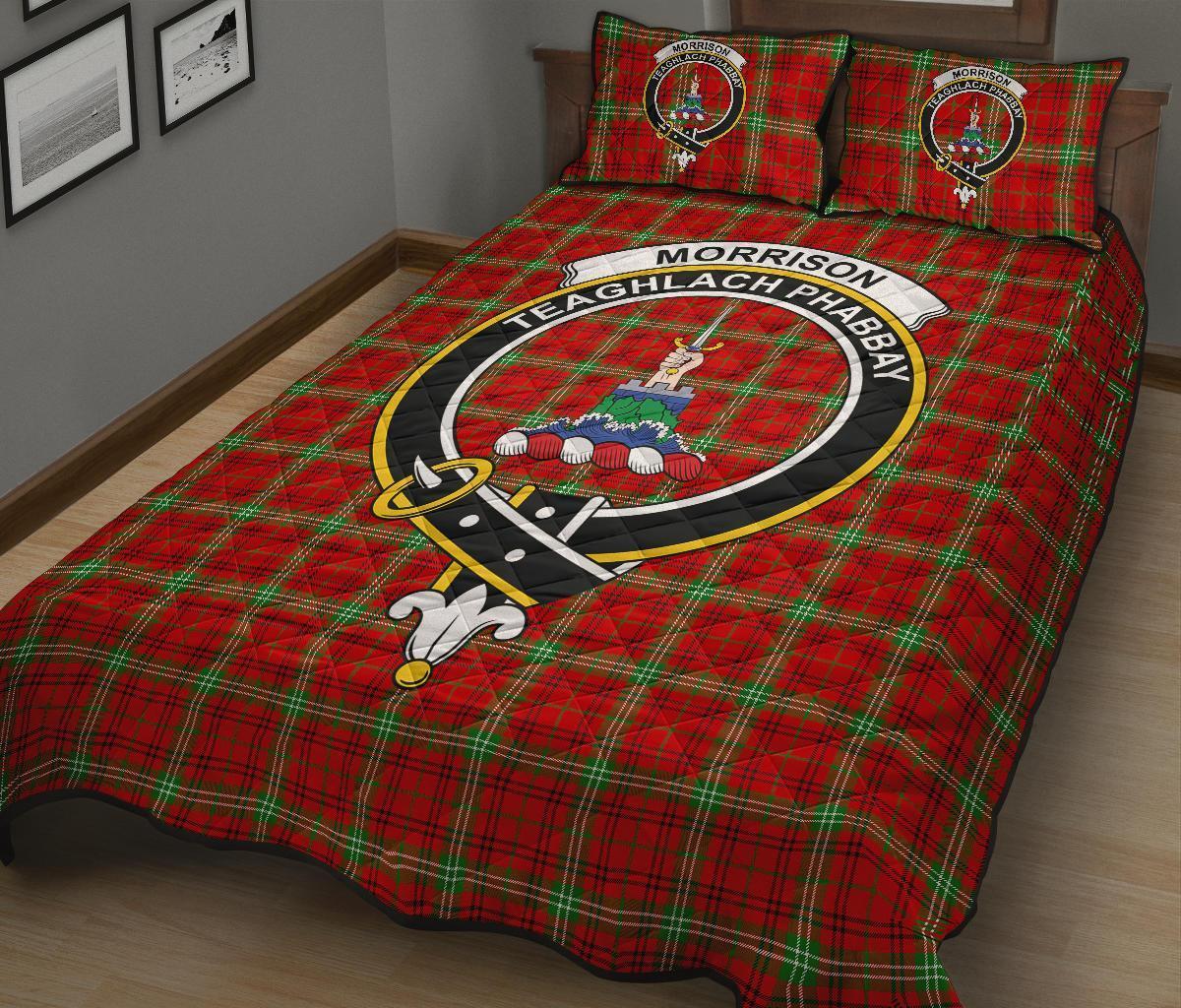 Morrison Red Modern Tartan Crest Quilt Bed Set