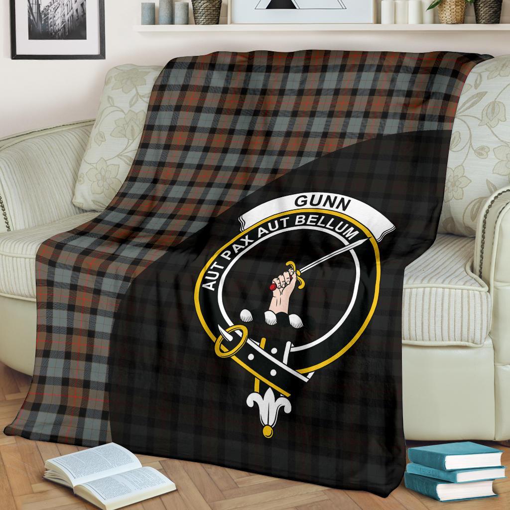 Gunn Weathered Tartan Crest Blanket Wave Style