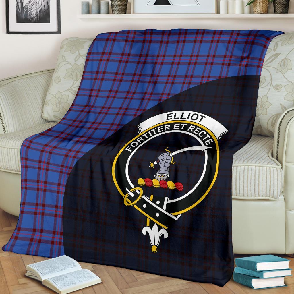 Elliot Modern Tartan Crest Blanket Wave Style