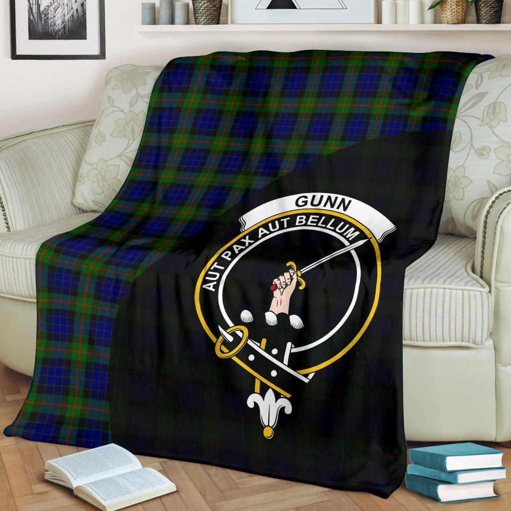 Gunn Modern Tartan Crest Blanket Wave Style