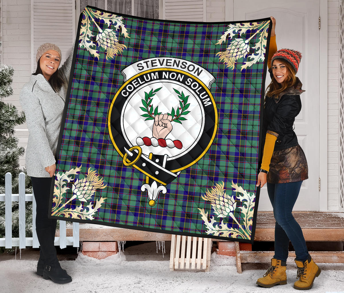 Stevenson Tartan Crest Premium Quilt - Gold Thistle Style SP