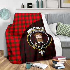 MacNab Modern Tartan Crest Blanket Wave Style