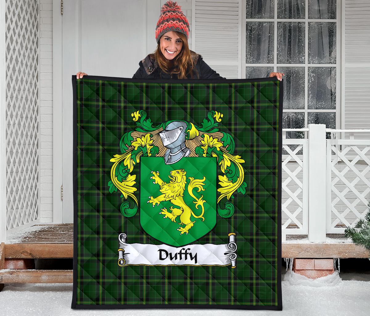 Duffy Tartan Crest Quilt