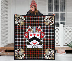 Black Tartan Crest Premium Quilt - Gold Thistle Style SP