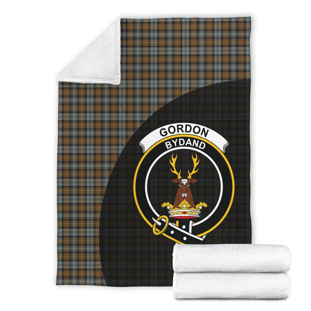 Gordon Weathered Tartan Crest Blanket Wave Style