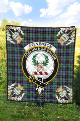 Stevenson Tartan Crest Premium Quilt - Gold Thistle Style SP