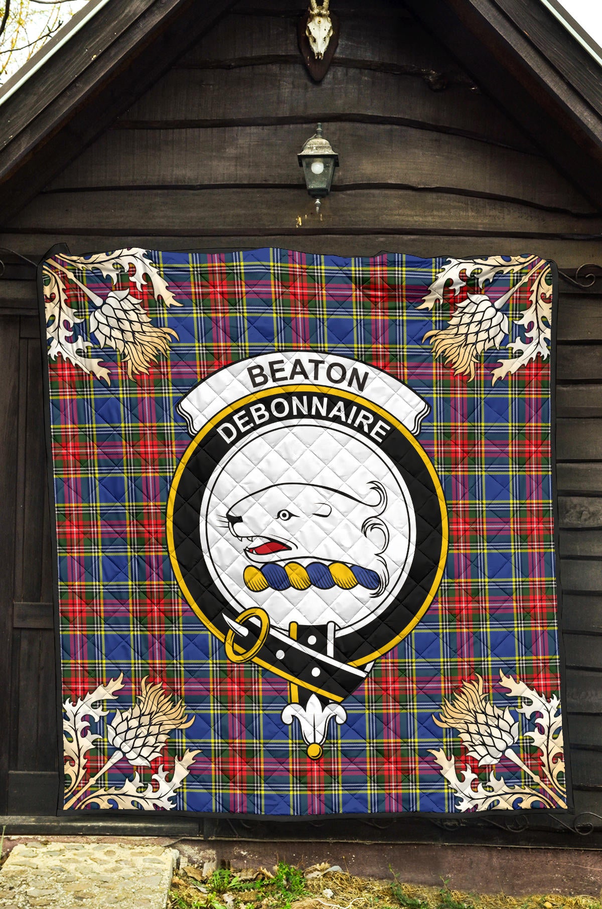 Beaton Tartan Crest Premium Quilt - Gold Thistle Style SP