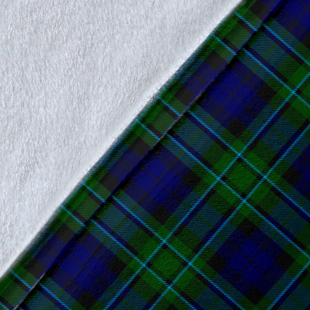 MacCallum Tartan Crest Blankets