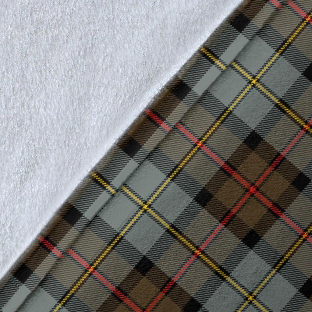 MacLeod of Harris Weathered Tartan Crest Blanket Wave Style