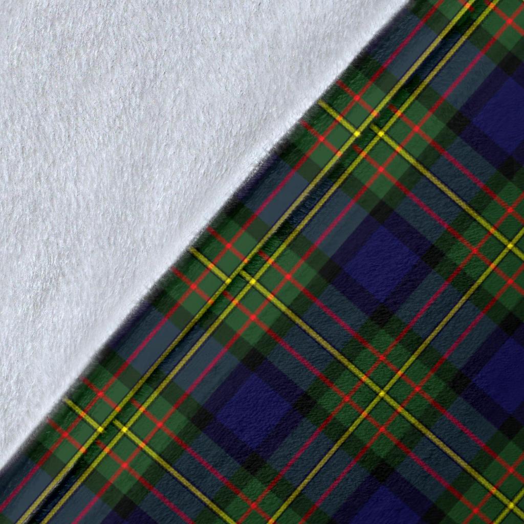 MacLaren Modern Tartan Crest Blanket Wave Style