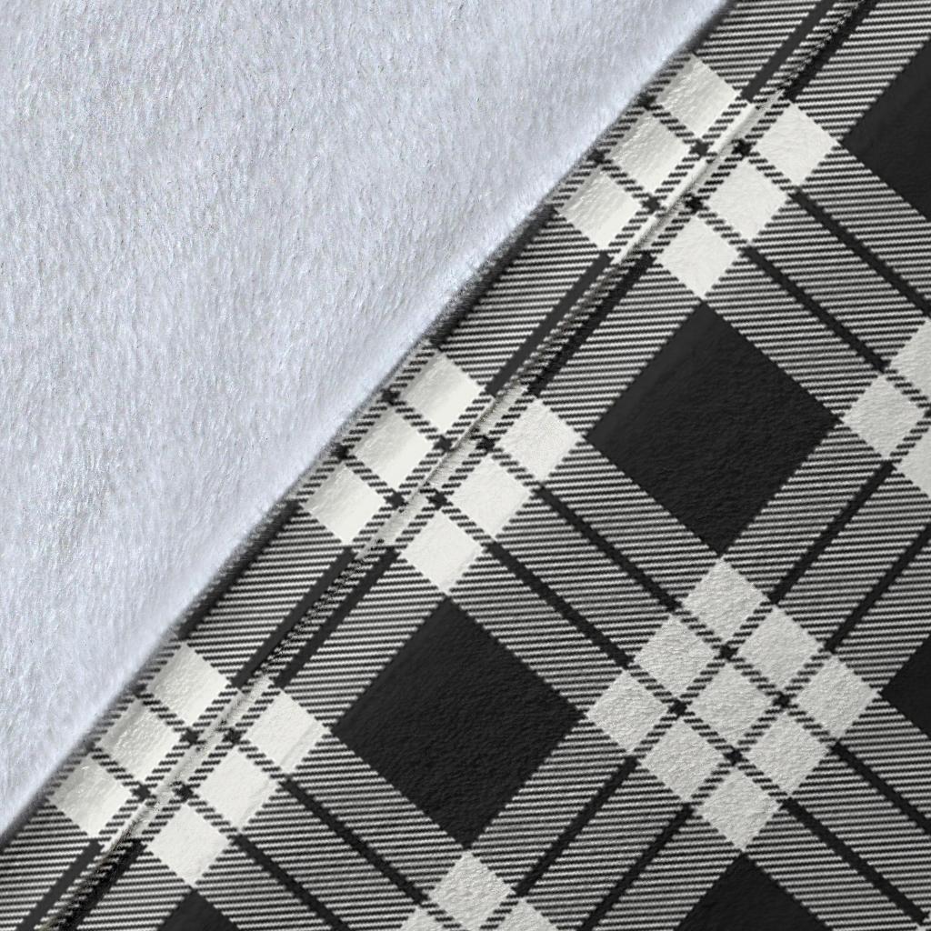 MacFarlane Black & White Ancient Tartan Crest Blanket Wave Style